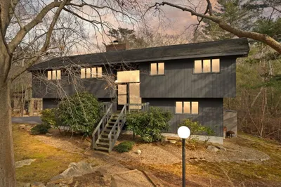 16 Ledgewood Road 1