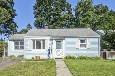 23 Greenleaf St