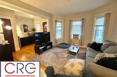 20 Stoughton St #1 1