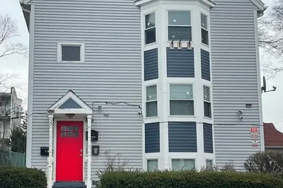 30 Mount Everett St 1