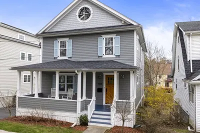 105 Perham St 1