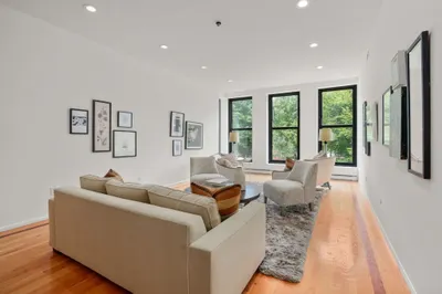 160 Commonwealth Avenue #218 1