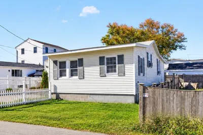 46 Brissette Ave 1