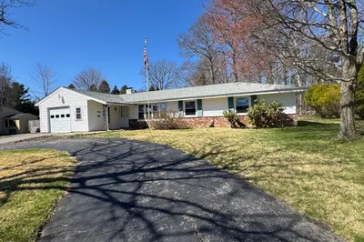 12 Dix Rd