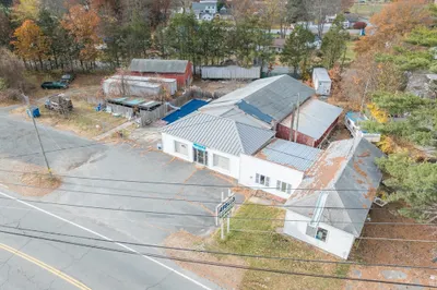 72 Unity St 1