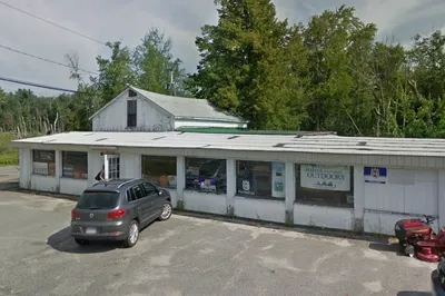 204 E Broadway 1