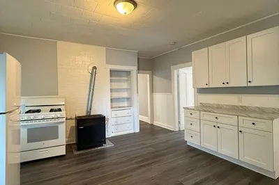 62 Harrison St #3