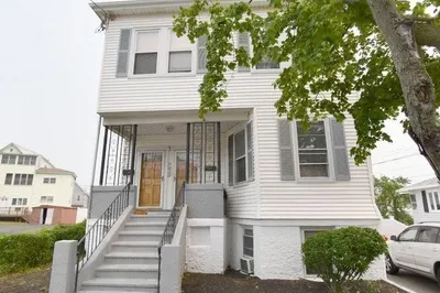34 Tapley Ave #1