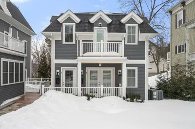 68 Chestnut St #6 1