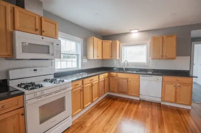 16 Denver St #2 1