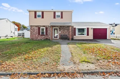54 Amherst St