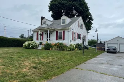 14 Forest Ave 1
