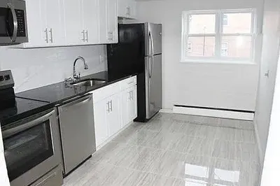 57 Colborne Rd #3