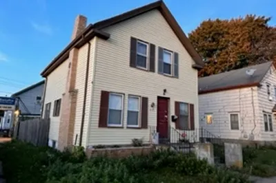 279 Hillman St 1