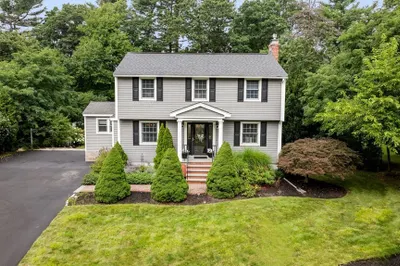 51 Donald Road 1