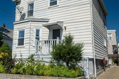 151 Hancock St