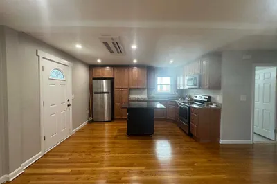 3 Prescott Street #1
