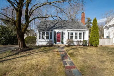 48 Gerard Road 1