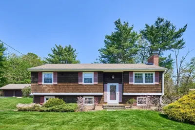 841 Dennison Dr
