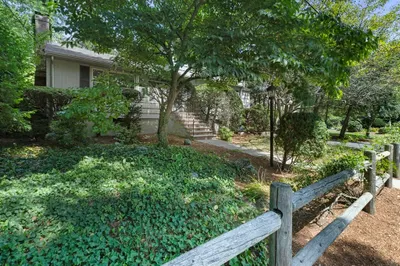 109 Clark Lane 1