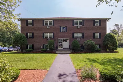 96 Richardson Road #B25