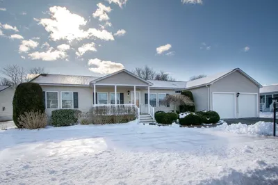 29 Brookstone Dr