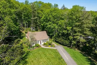 75 Masthead Drive