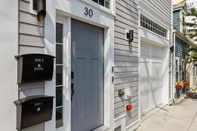 30 Pearl Street #1