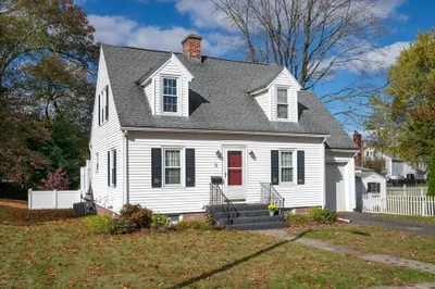 11 Anderson Ave 1