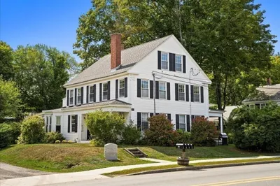 720 Main St