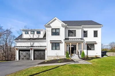 460 Pearl Street 1