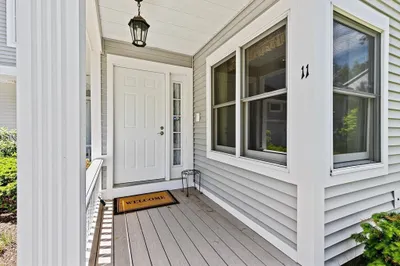 11 Holly Ct #11