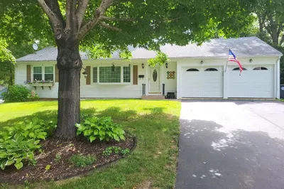 15 Bruce Ln 1
