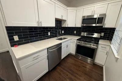 112 Hollingsworth St #5