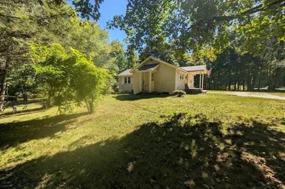 93 Richardson Corner Rd 1