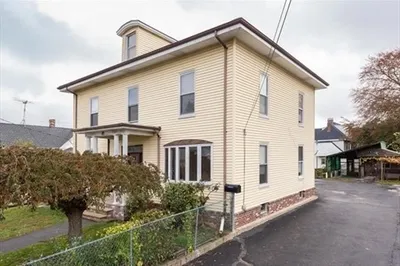 6 Clinton St #2 1