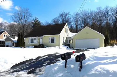 42 Putnam Drive