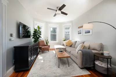42 Rosemont St #3