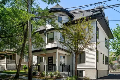 116 Thorndike St #1A 1