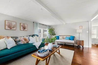 26 Bayview Rd