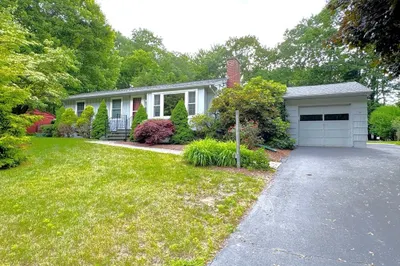 47 Valley Hill Dr 1
