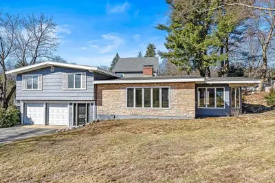 15 Wincrest Drive