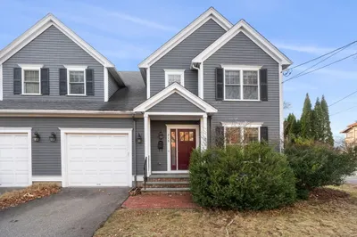 215 Hillside Avenue #215