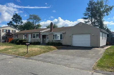 31 Roy St 1