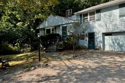 33 Valley Road #33