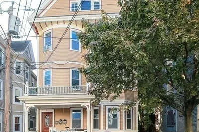 11 East Milton Rd 1