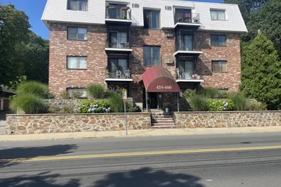 458-460 Eastern Ave #12