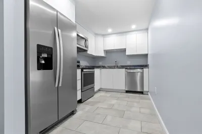 133 Franklin St #503