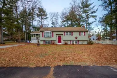 62 Old Farm Rd