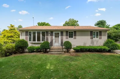 22 Smithville Rd 1